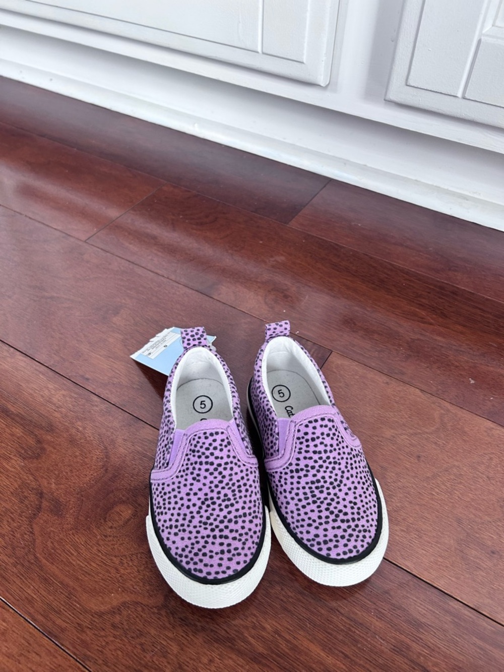 NWT Toddler size 5 girls sneakers shoes